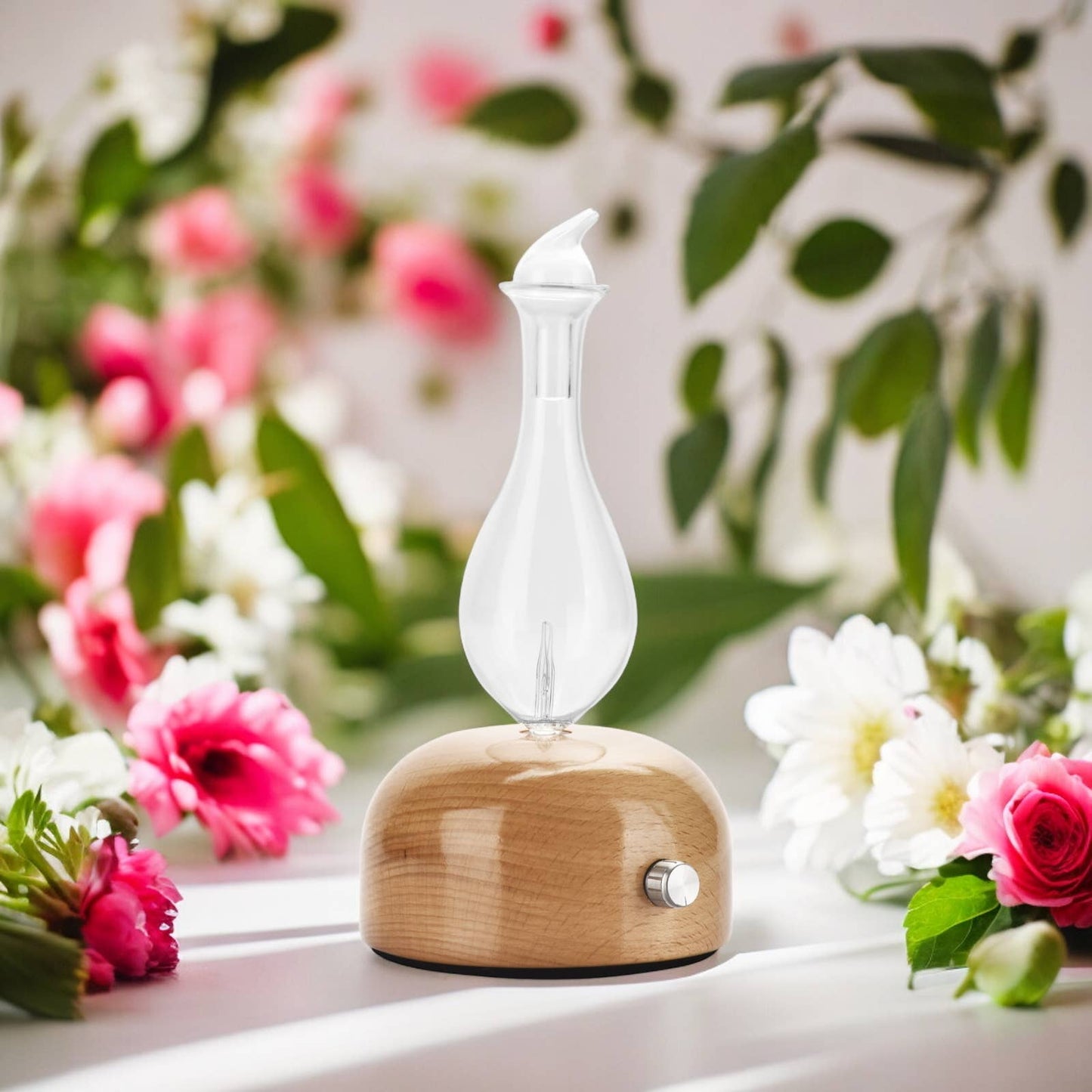 Aurora Aroma Diffuser with Wood and Glass Nebulization
